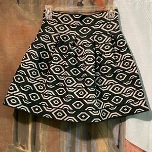 LM Lulu Showroom geometric A- line skirt